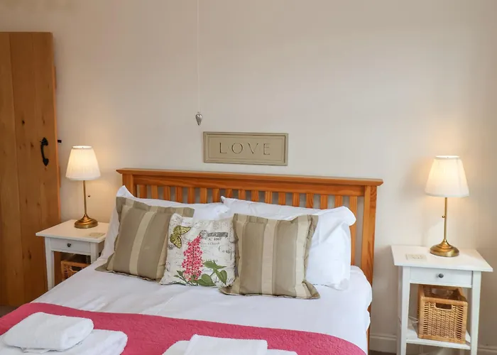 Rooftops Nyaraló Whitby