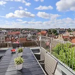 Rooftops * ويتبي